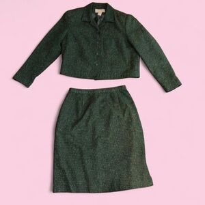Vintage Green Tweed Skirt and Jacket Set - Women